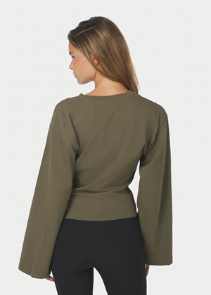 Paska boxy long sleeve tee asha Army Neo Noir 